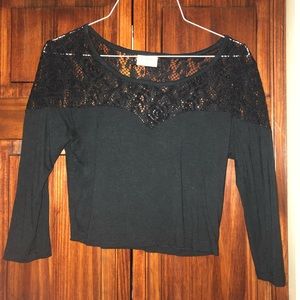 PacSun black crop top